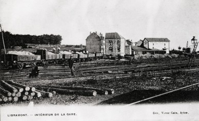 Libramont- int gare.jpg